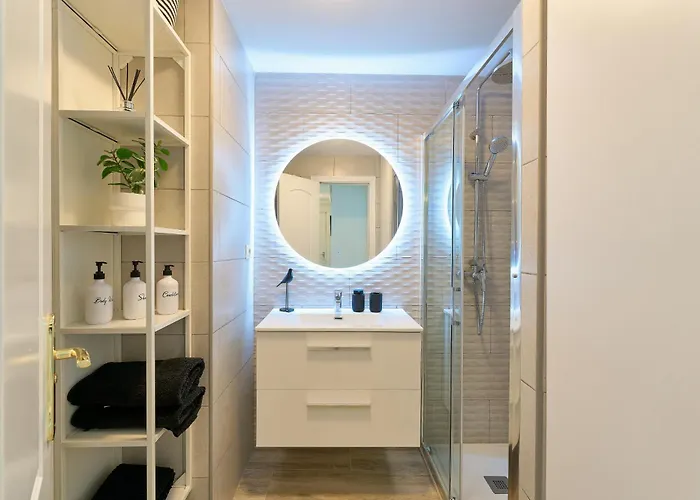 Appartement Penthouse - Private Rooftop Terrace, 2min To